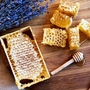 100％ Pure Honeycomb | 純蜂巢蜜